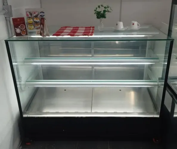 Vitrine Quente/Estufa 220V