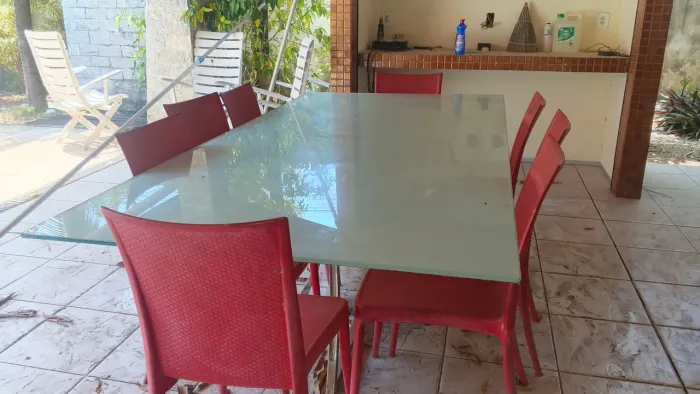 Mesa de vidro c 6 cadeira