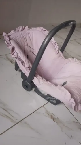 Vendo bebê conforto