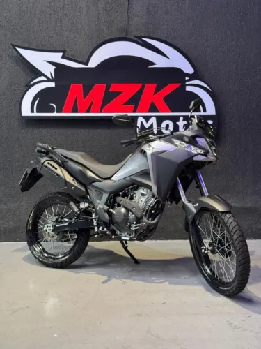 Honda Sahara STD 300 ABS 4.00km 2025