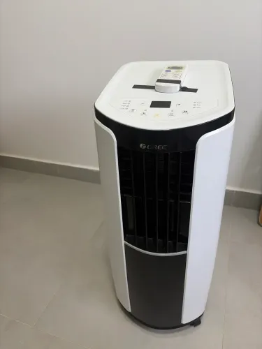 Ar-condicionado Portátil Shiny Gree 12.000 BTUs + Frio GPC12AK-A3N