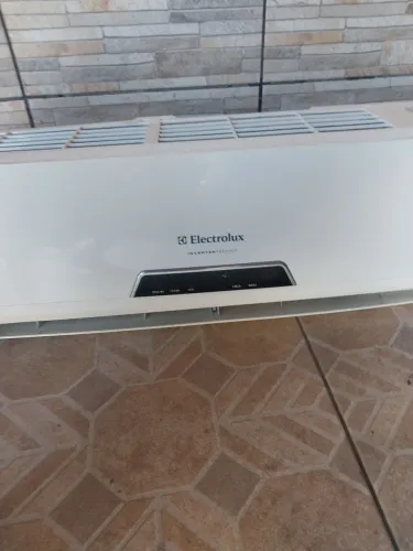 Split Electrolux Inverter 9.000