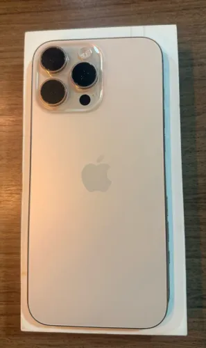 Vendo IPhone 16 pro max 256g sem marcas de uso 