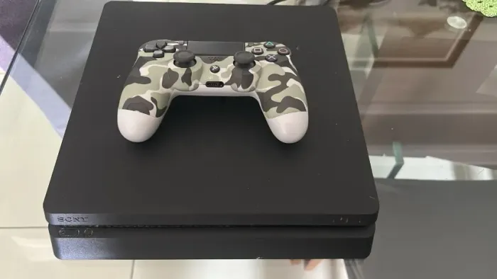 PS4 SLIM