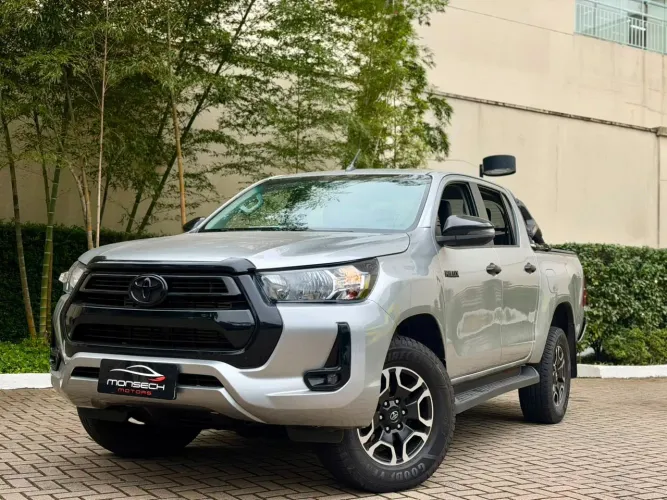 Toyota Hilux CD 4X4 2.8 Diesel Mec. 2021