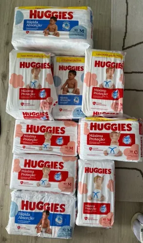 Vendo lote de 480 fraldas - Huggies