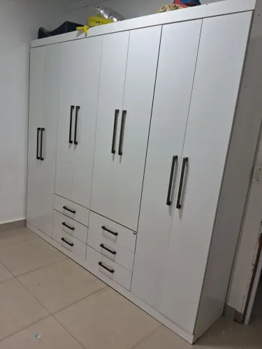 Guarda roupa casal 8 portas 6 gavetas branco