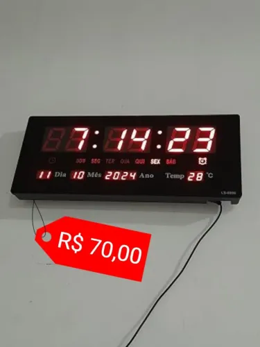 Relógio Digital de Parede
