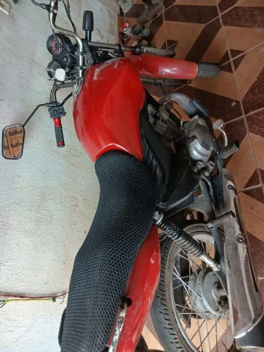 Titan 125