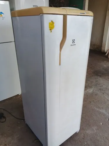 Geladeira Electrolux frost free