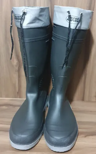Vendo galocha/bota
