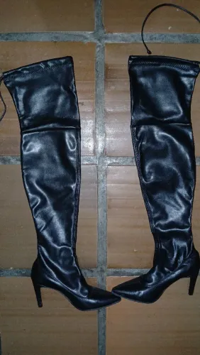Bota over The knee gabriela salto fino preto