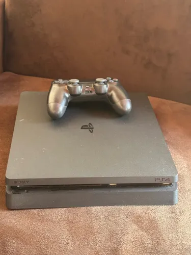 Vendo ps4 slim 408 gb 1 controle