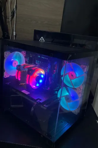 Computador Gamer - Gabinete Aquário NOVO