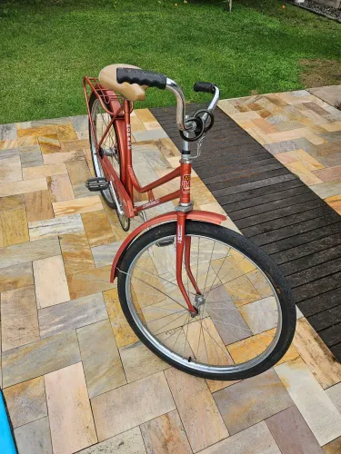 Bicicleta antiga anos 80 monark
