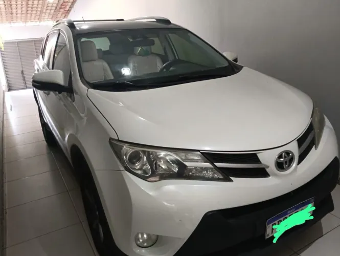 Toyota RAV4 2.0 4X2 16V Aut. 2014