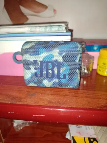 Vendo essa caixa de som sem fio via bluetooth 