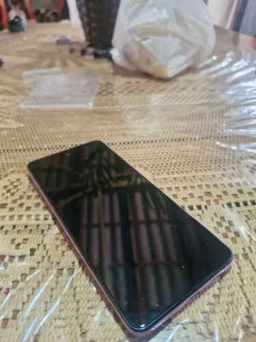 MOTO G24 em boas condições de uso