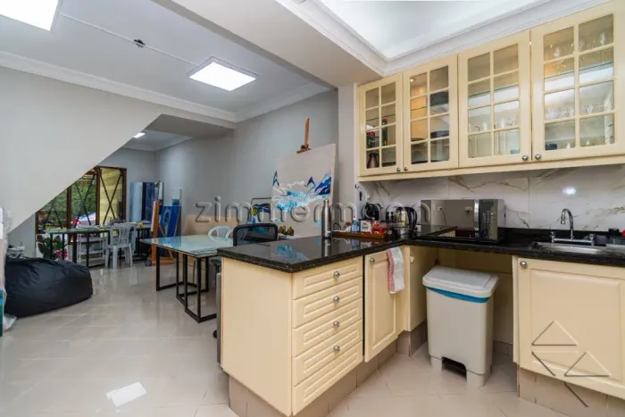 CASA DE VILA JARDIM PAULISTA 2 DORMITÓRIOS 1 VAGA