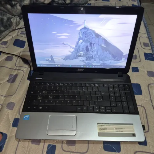 Acer Aspire E1-571 / i7 3ª / 16gb RAM / GT 640M / SSD 240