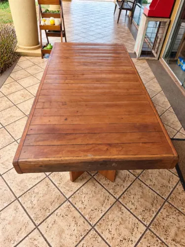 ? MESA DE MADEIRA DE DEMOLIÇÃO À VENDA!