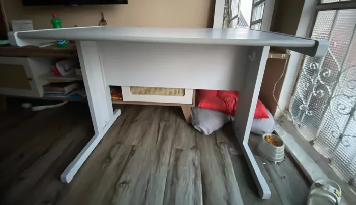 Mesa de escritório padrão 
