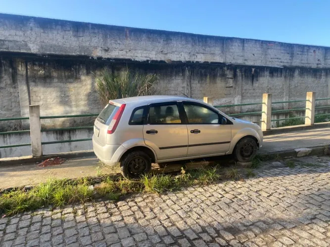 Ford Fiesta 1.0 8V Flex/class 1.0 8V Flex 5P 2009