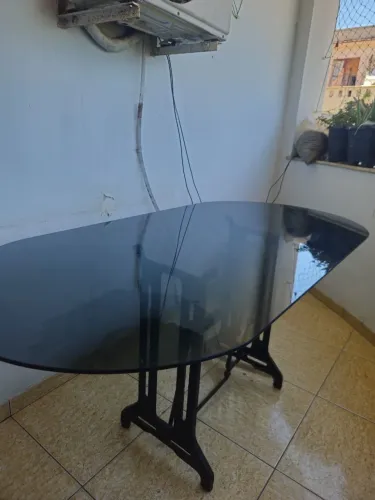 Tampão De Vidro Fumê Oval 159x80cm Espessura 9mm (Preço De Desapego)