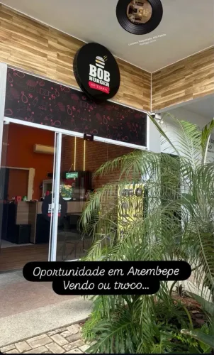 Vende-se Hamburgueria Artesanal em funcionamento em Arembepe-Ba