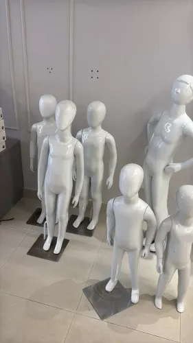 Manequim infantil e adulto feminino fibra