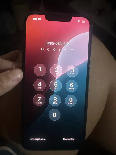 Celular iPhone 13