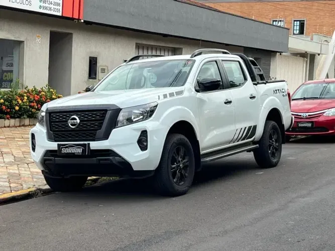 Nissan Frontier Attac.cd 4X4 2.3 Bi-TB Die. AUT 2023