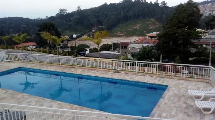 Apartamento com piscina 2 quartos