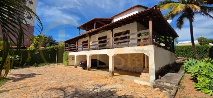 sobrado escriturado com 3 quartos piscina churrasqueira sauna em lote de 1100m colônia Vic