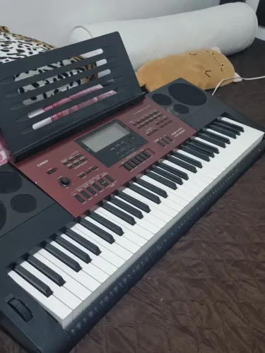 Casio CTK 6250 USADO
