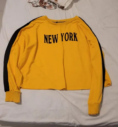 Casaco/Suéter Amarelo Forever 21 New York