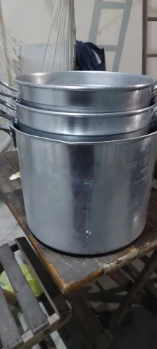 Caldeirão de alumínio