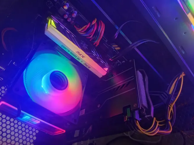 Memória RAM 16gb ddr4 2x8 3000mhz