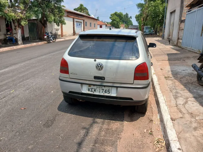 Volkswagen Gol Geração III Ouro 1.0 MI 16V Gasolina Mec. 4P 2001