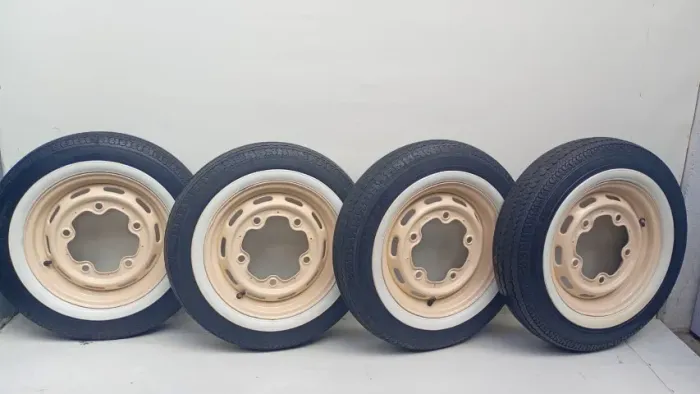 Rodas Fusca 5 Furos Aro 15 Bege