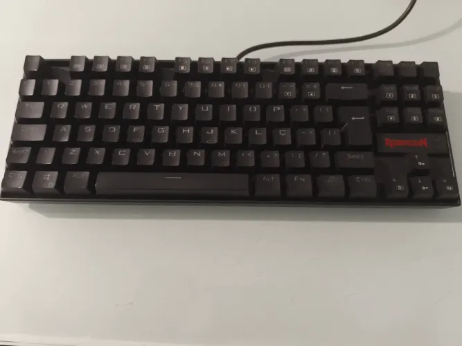 Teclado Mecânico Redragon Kumara - otimas condicões