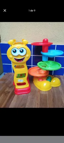 Kit 2 Brinquedos Maral (Bancada Bate e Rebate + Torre Espiral)