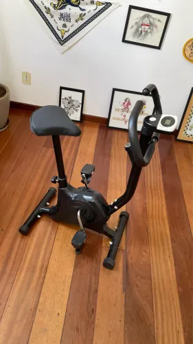BICICLETA ERGOMÉTRICA PEQUENA