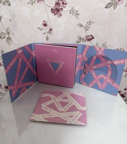 ÁLBUM KPOP SEVENTEEN you make my day vers. 1 com photocard