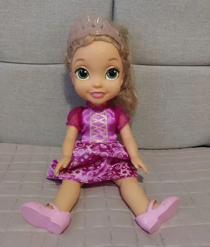 Boneca Princesas Disney Articulada Rapunzel 