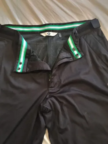 Calça BMW 42