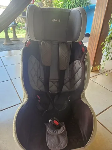 Cadeirinha carro