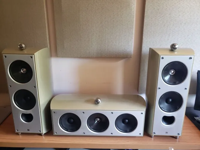 Caixas Kef Xq Three E Xq Two C  High-end