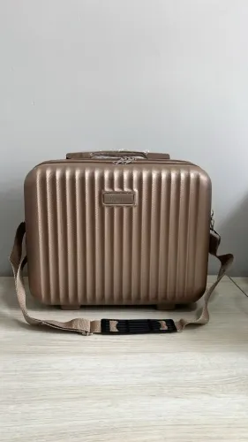 Frasqueira de viagem Necessaire ABS rígido promoção