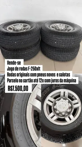 Jogo de rodas F-250xlt com pneus e calotas